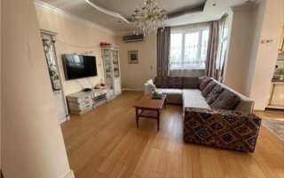 Продажа 4-комнатной квартиры, 146 м²