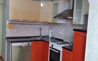 Продажа 3-комнатной квартиры, 124 м²