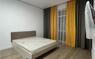 Продажа 1-комнатной квартиры, 42 м²