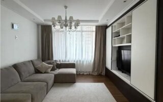 Продажа 4-комнатной квартиры, 104 м²