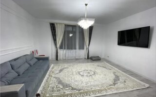 Продажа 2-комнатной квартиры, 57.7 м²