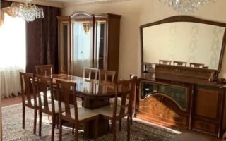 Продажа 4-комнатной квартиры, 102.9 м²