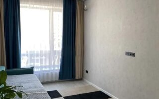 Продажа 1-комнатной квартиры, 42.8 м²