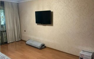 Продажа 3-комнатной квартиры, 65 м²
