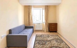 Продажа 1-комнатной квартиры, 37.6 м²