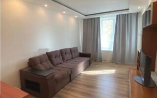 Продажа 3-комнатной квартиры, 63 м²