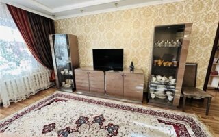 Продажа 2-комнатной квартиры, 68.7 м²