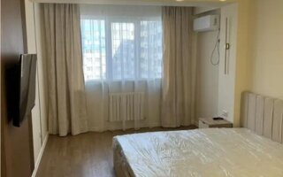 Продажа 1-комнатной квартиры, 40.4 м²