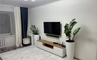 Продажа 1-комнатной квартиры, 35.6 м²