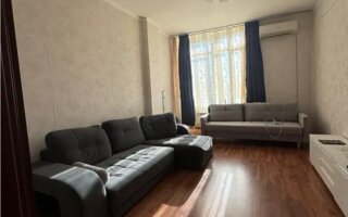 Продажа 1-комнатной квартиры, 48 м²
