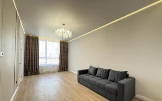 Продажа 3-комнатной квартиры, 74.1 м²