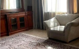 Продажа 3-комнатной квартиры, 107 м²