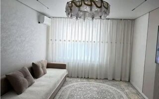 Продажа 4-комнатной квартиры, 100 м²