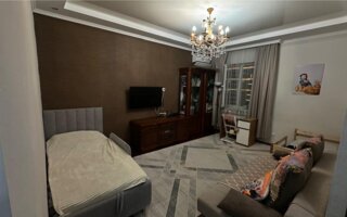 Продажа 2-комнатной квартиры, 70.8 м²
