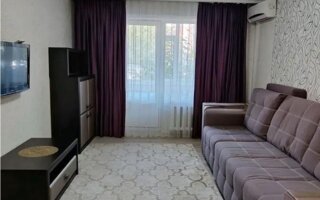 Продажа 3-комнатной квартиры, 62 м²