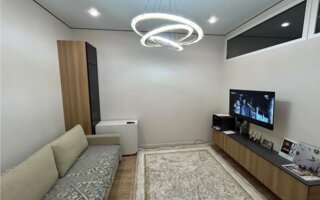 Продажа 2-комнатной квартиры, 43.2 м²