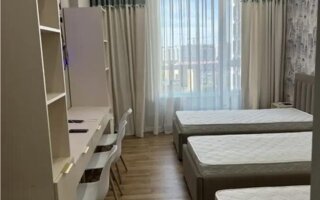 Продажа 4-комнатной квартиры, 102 м²