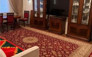 Продажа 4-комнатной квартиры, 140 м²