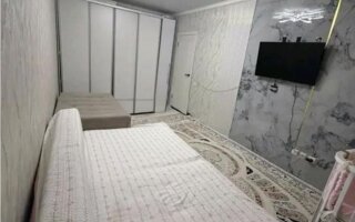 Продажа 1-комнатной квартиры, 42.8 м²