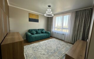 Продажа 3-комнатной квартиры, 52.3 м²