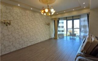 Продажа 4-комнатной квартиры, 147.4 м²