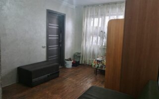 Продажа 3-комнатной квартиры, 48 м²