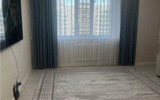 Продажа 3-комнатной квартиры, 90 м²
