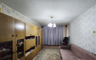 Продажа 3-комнатной квартиры, 63 м²