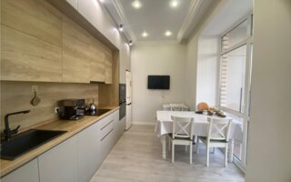 Продажа 3-комнатной квартиры, 89.3 м²