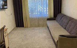 Продажа 3-комнатной квартиры, 60 м²