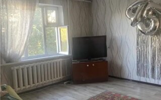 Продажа 3-комнатной квартиры, 60 м²