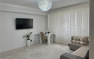 Продажа 2-комнатной квартиры, 62 м²