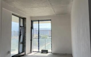 Продажа 4-комнатной квартиры, 133.7 м²