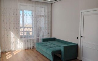 Продажа 2-комнатной квартиры, 65 м²