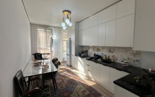 Продажа 2-комнатной квартиры, 48.3 м²
