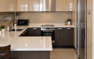 Аренда 2-комнатной квартиры, 99 м²