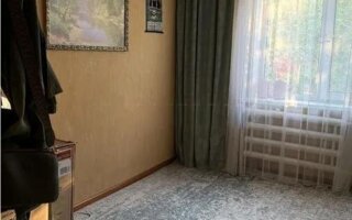 Продажа 3-комнатной квартиры, 71 м²