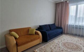 Продажа 2-комнатной квартиры, 76 м²