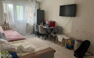 Продажа 3-комнатной квартиры, 63 м²