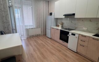 Аренда 2-комнатной квартиры, 70 м²