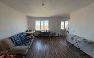 Продажа 2-комнатной квартиры, 58 м²