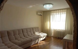Продажа 3-комнатной квартиры, 64 м²
