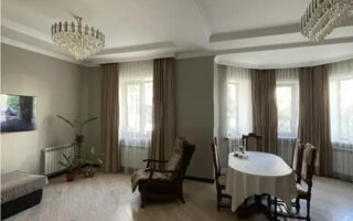 Продажа 2-комнатной квартиры, 72.3 м²