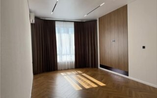 Продажа 2-комнатной квартиры, 60 м²