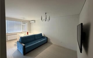 Продажа 3-комнатной квартиры, 64 м²