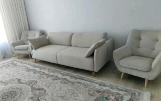 Продажа 3-комнатной квартиры, 97.6 м²