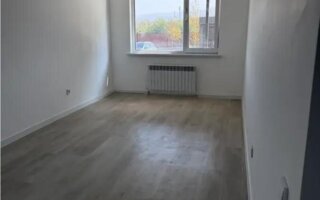 Продажа 1-комнатной квартиры, 42 м²