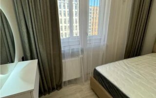 Продажа 2-комнатной квартиры, 42.4 м²