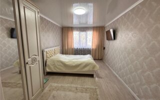 Продажа 3-комнатной квартиры, 63 м²