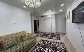Продажа 3-комнатной квартиры, 67.4 м²